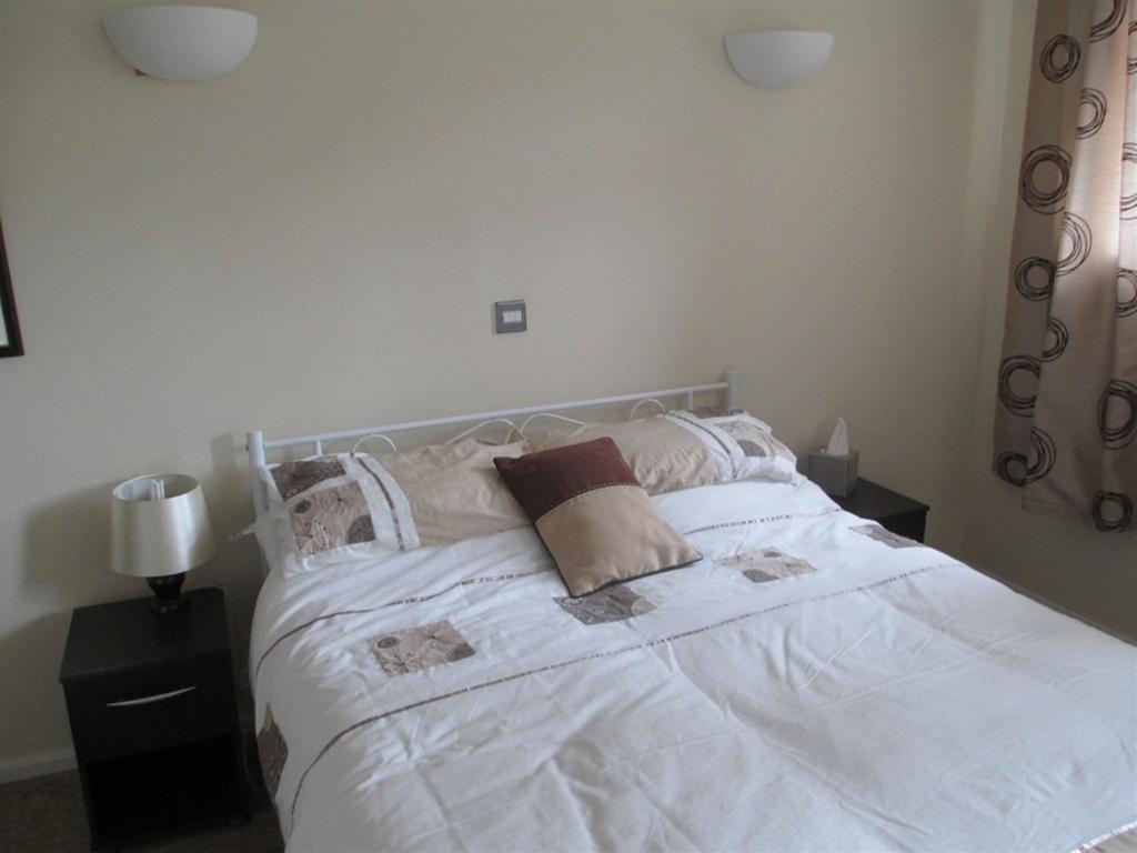 Royal George Hotel Great Easton  Kamer foto