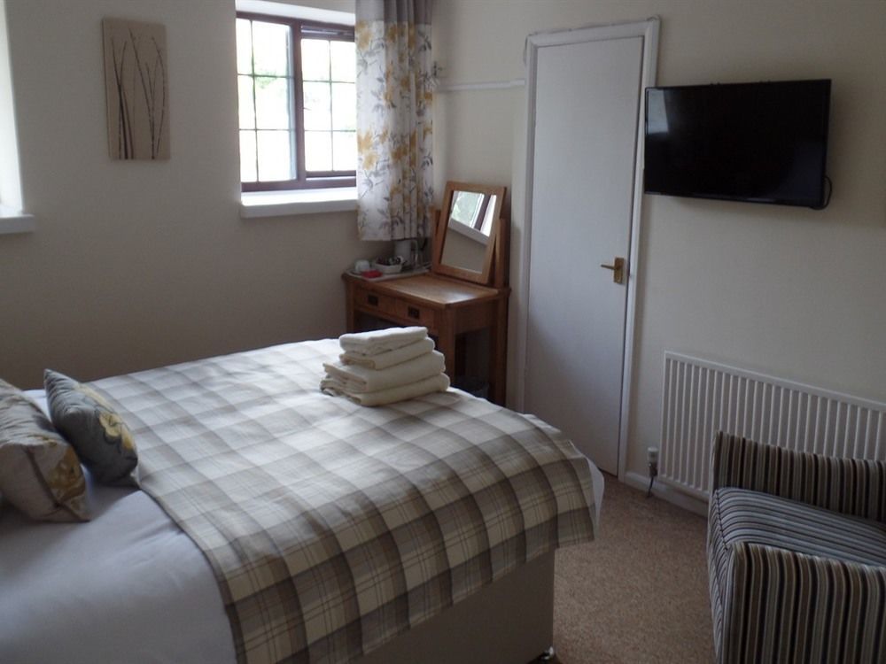Royal George Hotel Great Easton  Buitenkant foto
